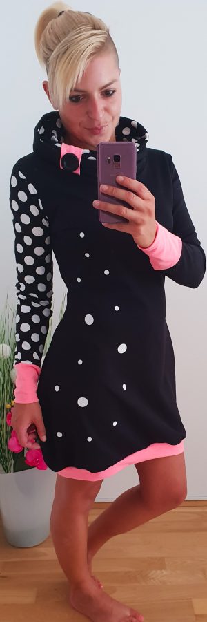 Oblekica White dott